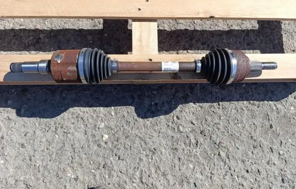 Ford Maverick Front driveshaft