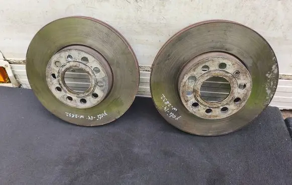 Skoda Yeti (5L) Front brake disc 