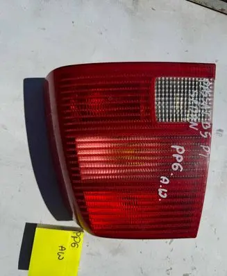 Volkswagen PASSAT B5 Rear/tail lights 