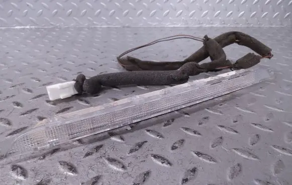 Jaguar XJ X351 Third/center stoplight C2Z1337 8X2313A613AB