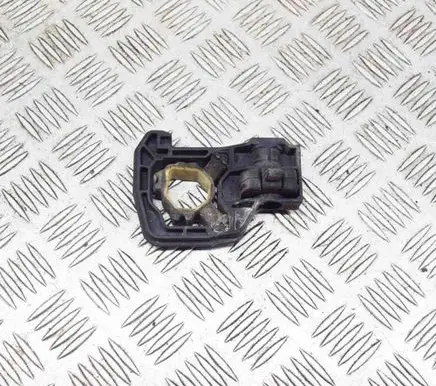Radiator support slam panel bracket