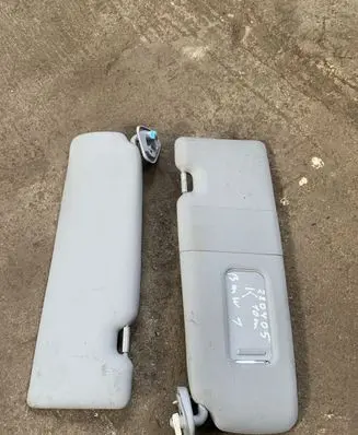 BMW 1 E81 E87 Sun visor