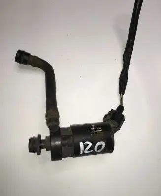 Toyota Land Cruiser (J120) Windscreen/windshield washer pump 8554200551