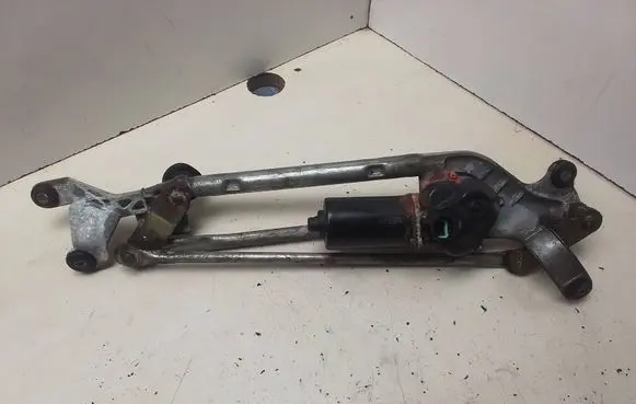 Nissan Primera Front wiper linkage and motor 28810AU310 1155609