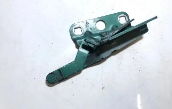 Citroen Xsara Tailgate/trunk/boot hinge