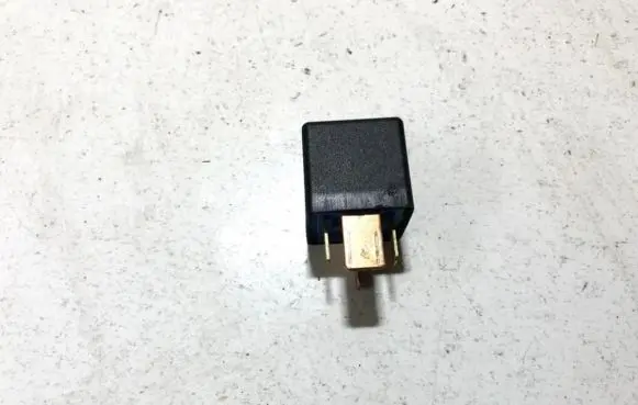 Hyundai Tucson JM Other relay 3916037110 39160-37110