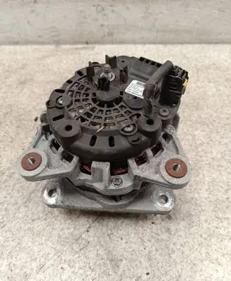Dacia Sandero II Generator/alternator 231002949R 131010 F000BL0719