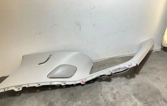 Lexus RX 450H (D)pillar trim (top) 6248048220 6248048210
