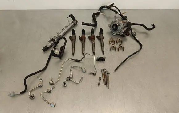 BMW 5 F10 F11 Fuel injection system set 0445010517 130622 7810696