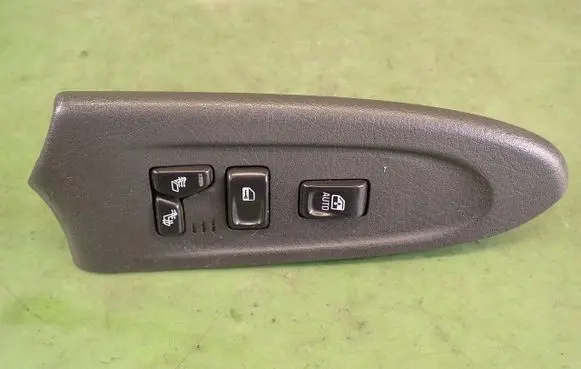 Chevrolet Blazer Quarter vent window switch 15180073