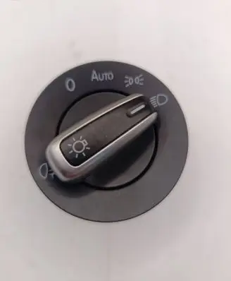 Volkswagen PASSAT B7 Light switch 3C8941431
