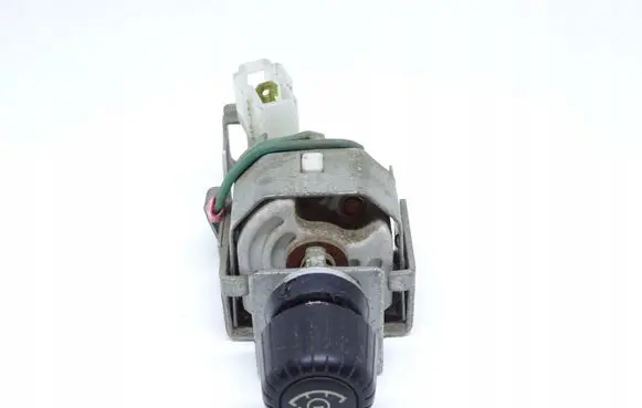 Mitsubishi Pajero Fog light switch MITSUBISHI_PAJERO_I_PRZEŁĄCZNIK_PODŚWIETLENIA