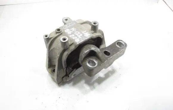 Volkswagen PASSAT B6 Engine mount bracket 1K0199262CE