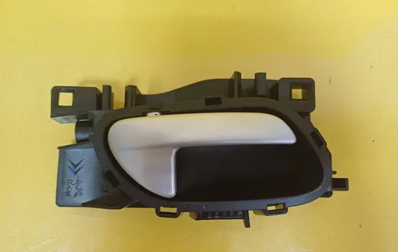 Peugeot 207 Front door interior handle 303965