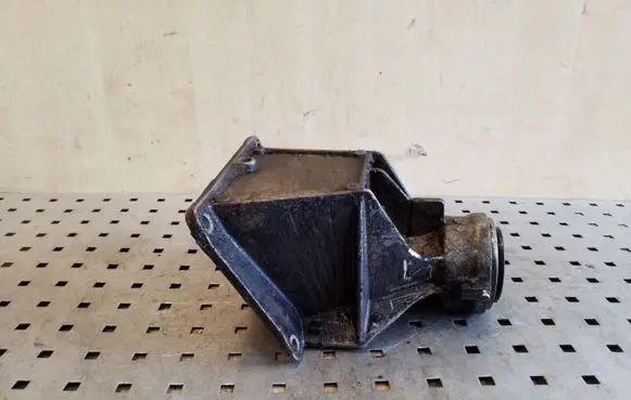 BMW X3 E83 Driveshaft support bearing bracket 75160673153