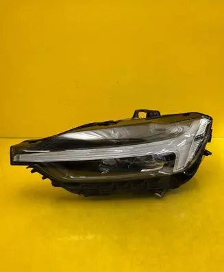 Volvo XC60 Headlight/headlamp 32420430