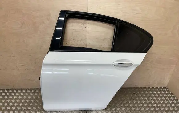 BMW 5 F10 F11 Rear door