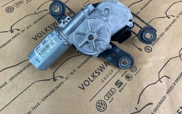 Volkswagen Transporter - Caravelle T7 Rear window wiper motor 5H0955711