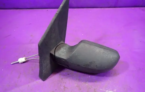 Ford Fiesta Manual wing mirror