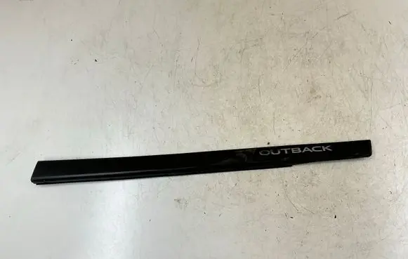 Subaru Outback (BS) Front door trim (molding) 91112AL52A