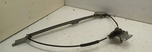 Volkswagen Transporter - Caravelle T4 Front door manual window regulator 701837502
