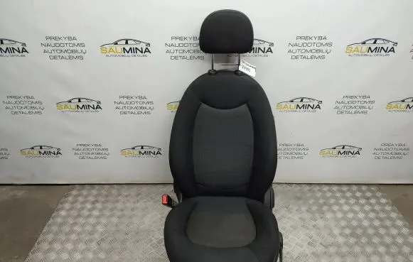 Mini Cooper Countryman R60 Front driver seat 