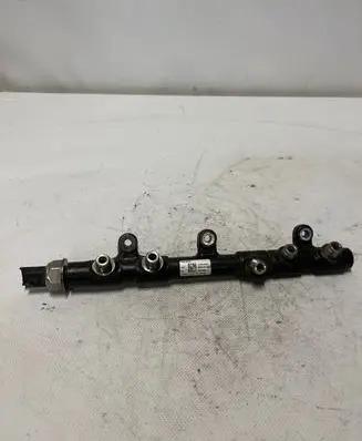 Renault Master III Fuel main line pipe 175216547R H8201257368