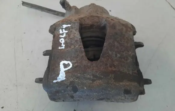 Volkswagen Golf IV Front brake caliper