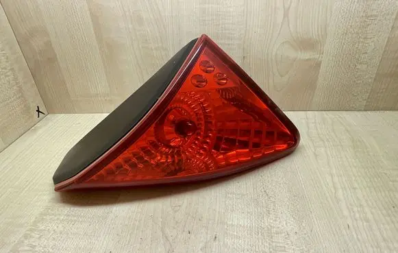 Peugeot 3008 I Tailgate rear/tail lights 26038012