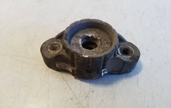 Maserati Ghibli Front shock absorber mounting bracket 06700028330