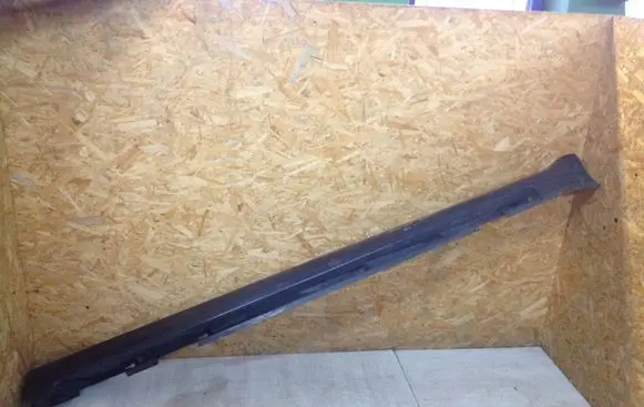 Volvo S60 Sill 31333005