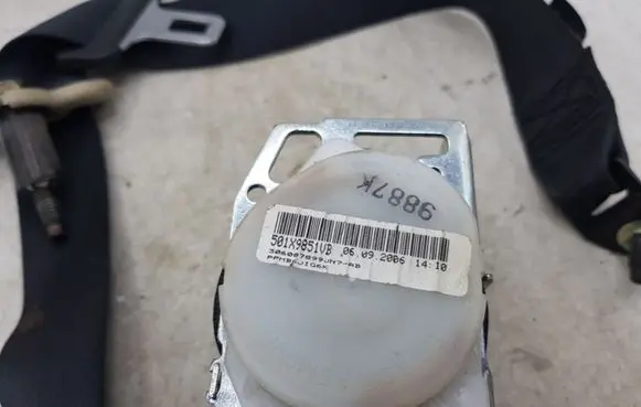 Nissan Note (E11) Rear seatbelt 501X9851VB