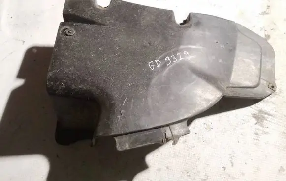 Skoda Superb B5 (3U) Engine splash shield/under tray 3b0825218a