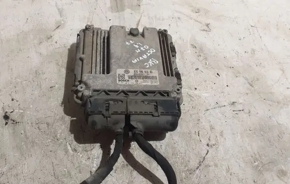 Skoda Octavia Mk2 (1Z) Engine control unit/module 03G906016BD