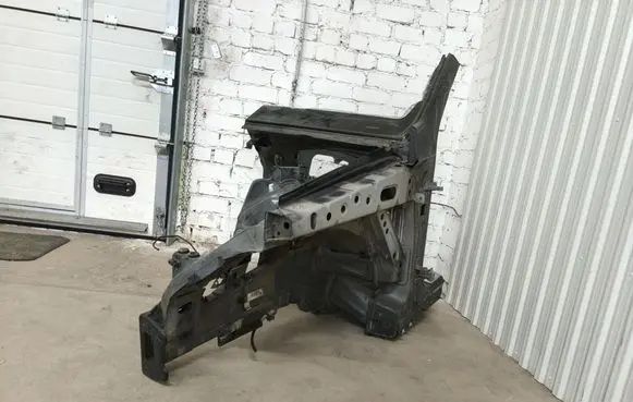 Mercedes-Benz ML W166 Front quarter panel 