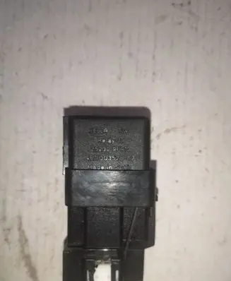 Nissan Primera Other relay 252309F910 4RD00352082