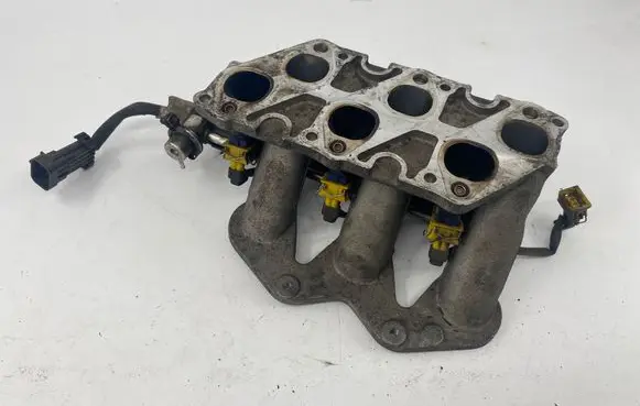 Opel Omega B1 Intake manifold 90412612