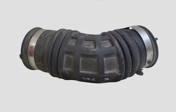 Nissan Qashqai Air intake hose/pipe 1072512S01