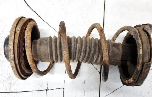 Suzuki Baleno EG Front coil spring