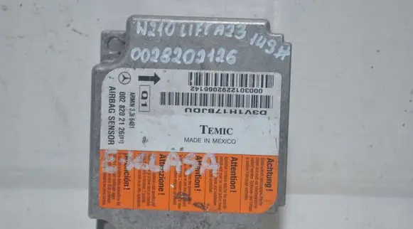 Mercedes-Benz E W210 Airbag control unit/module 0028202126