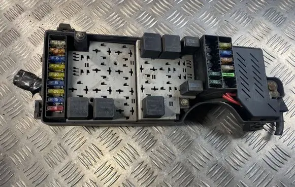 Volvo S60 Fuse box set 9168986
