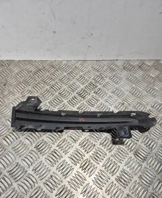 Volvo V40 Cross country Front bumper lower grill 31407760