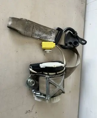 Volkswagen Eos Front seatbelt 1Q1857705A