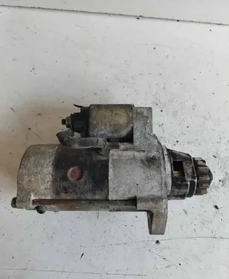 Nissan Almera Tino Starter motor 233008H801 M008T71471
