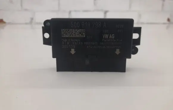 Volkswagen Tiguan Parking PDC control unit/module 5Q0919298A 5Q0919298
