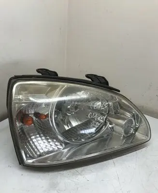 KIA Carens I Headlight/headlamp