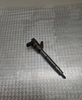 KIA Ceed Fuel injector 33800-2A900