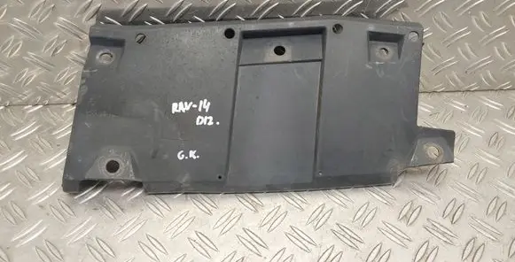 Toyota RAV 4 (XA40) Rear bumper underbody cover/under tray 5872442010