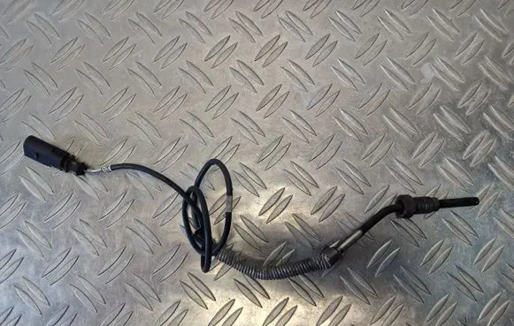 Exhaust gas temperature sensor