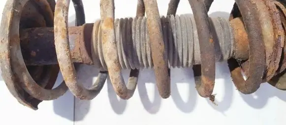 Volkswagen Golf II Front coil spring